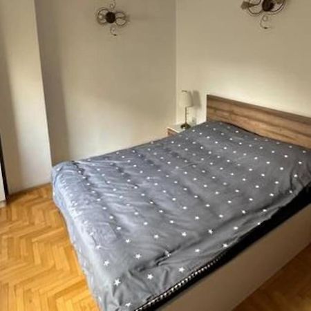 Nn Apartment Skopje Buitenkant foto