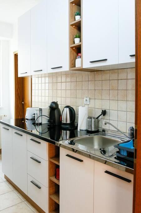 Nn Apartment Skopje Buitenkant foto